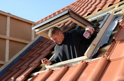 Pose de fenêtres de toit Velux à Marcenod